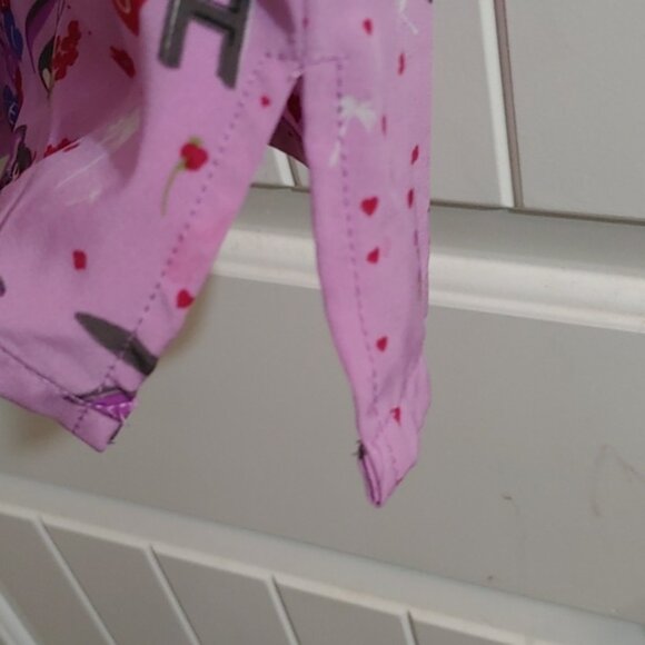 Zinnia nurse scrubs top shirt short sleeve love bunny purple pattern - Picture 7 of 9